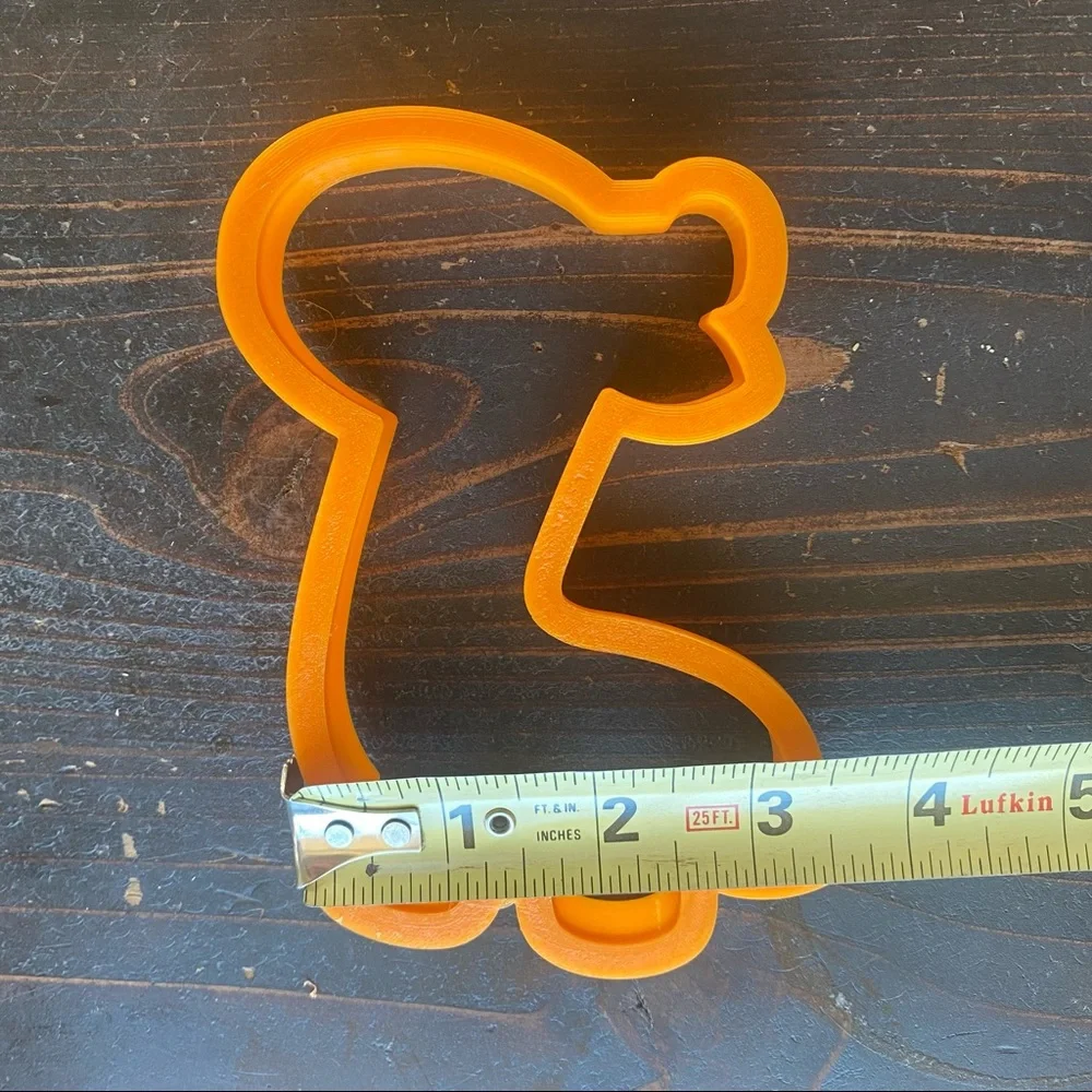 Giraffe Shaped Cookie Cutter